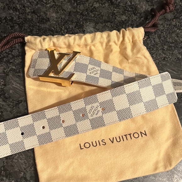 ๐ฆ Louis Vuitton Damier Belt - Picture 14 of 15